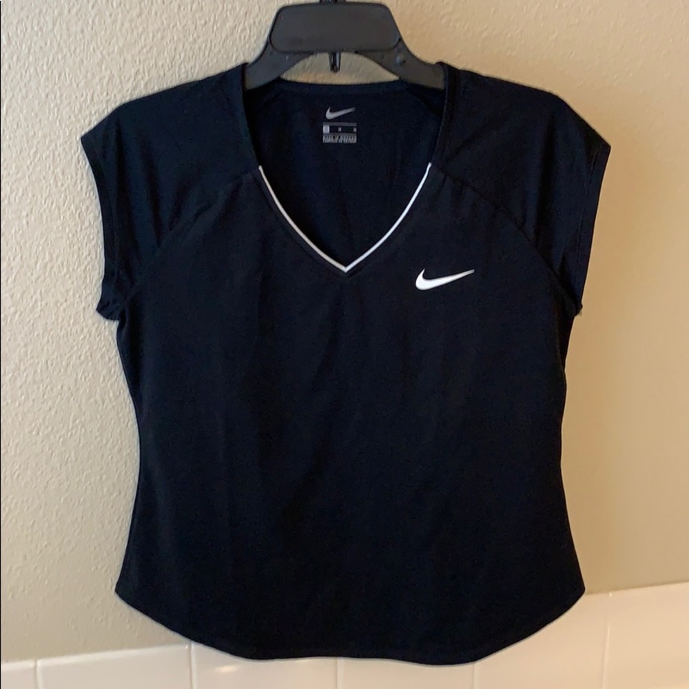 Nike tennis tee, black, medium